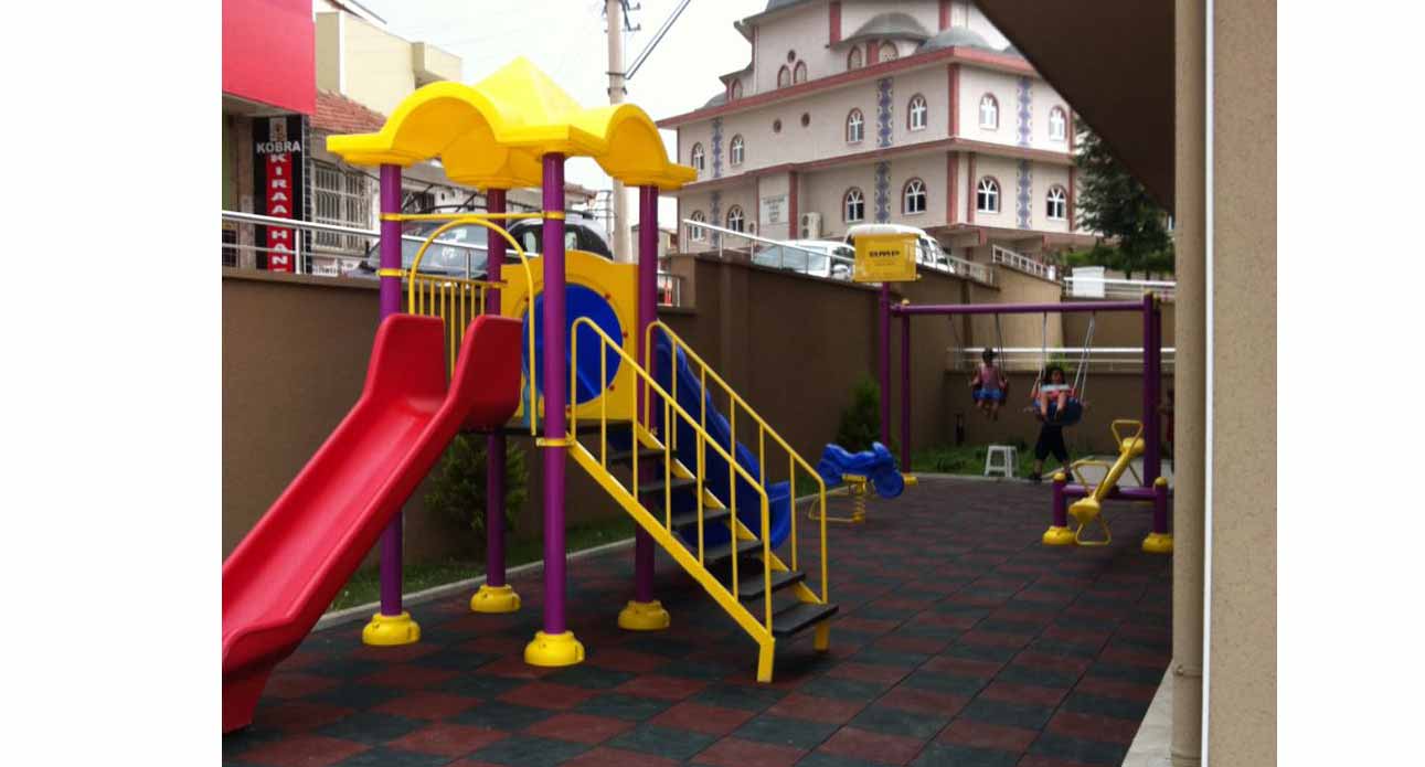 Oyun parkı uygulaması UYG25